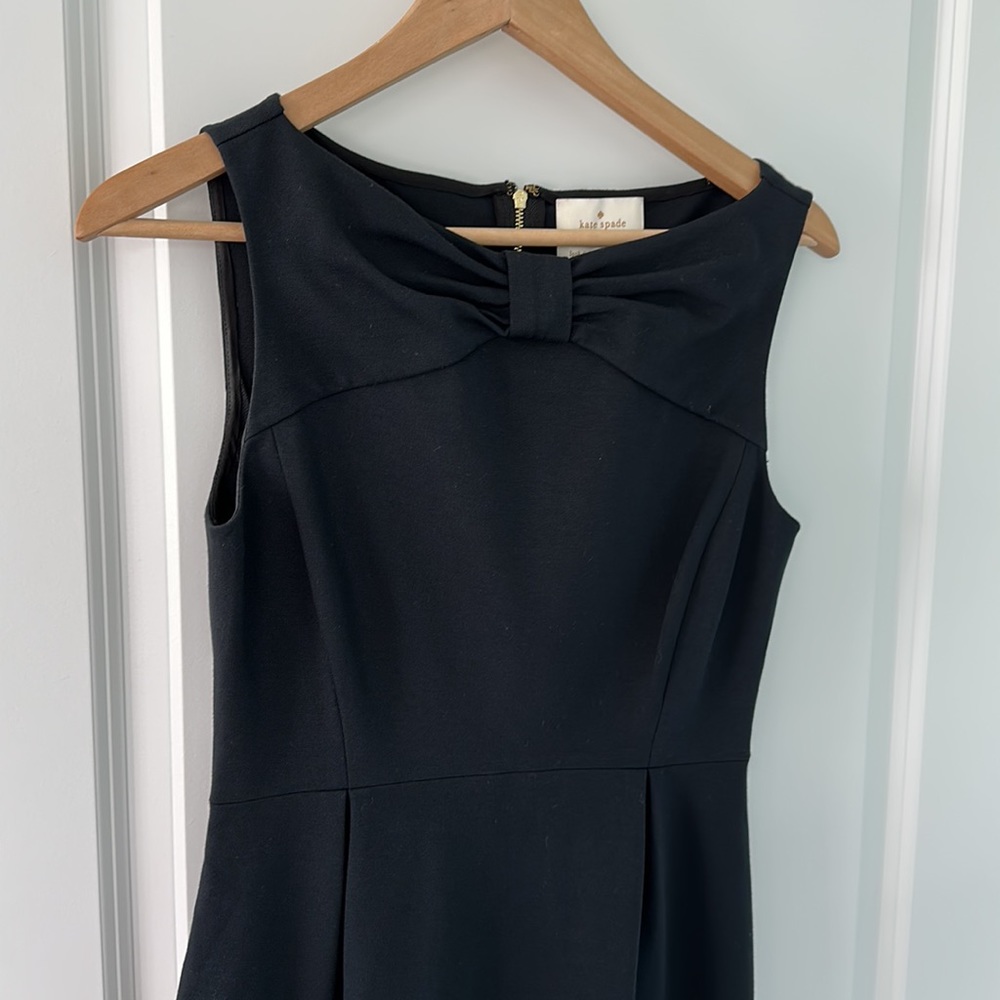 KSNY bow shift dress